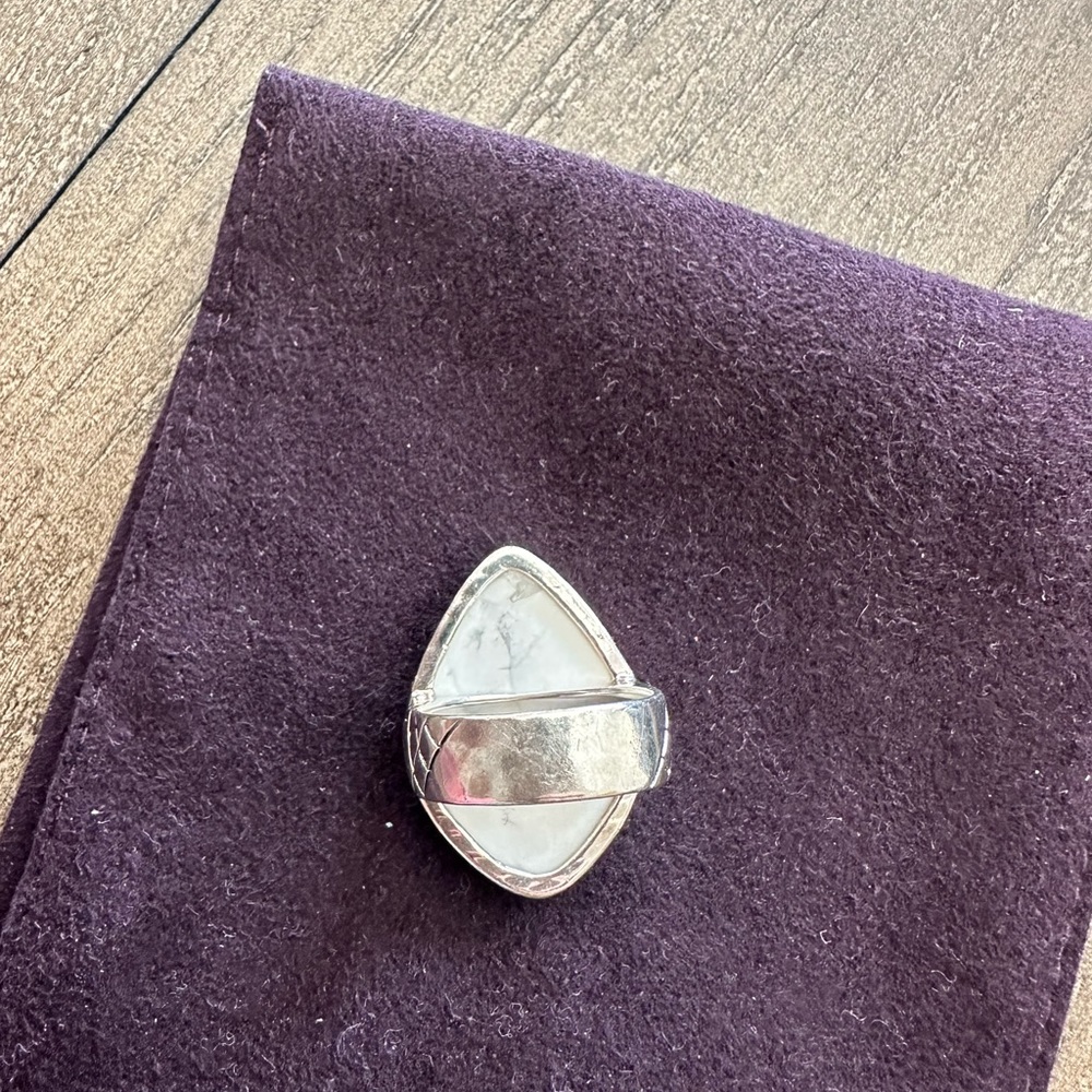 Silpada Mosiac Howlite & Mother of Pearl Ring - Sterling Silver - Picture 3 of 5